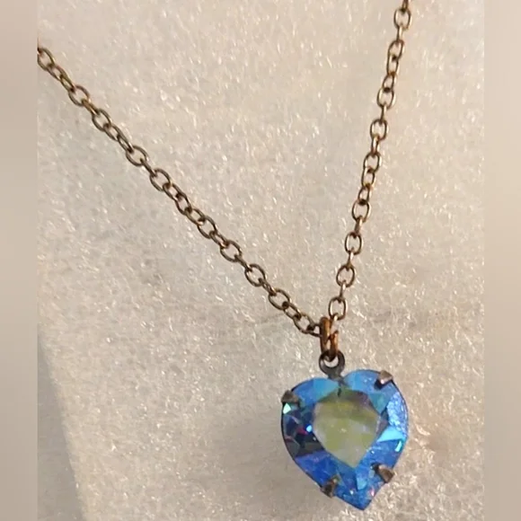 Rainbow Iridescent Glass Heart Pendant - Picture 8 of 17